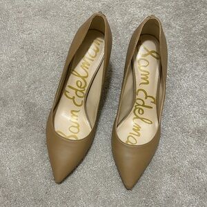 Sam Edelman Tan Leather Pointed Toe Pumps